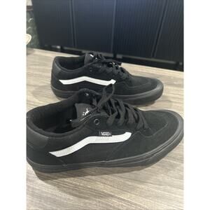 Vans Rowan Size 11 Men’s Black And White Skateboard Shoes, Very Good Condition
